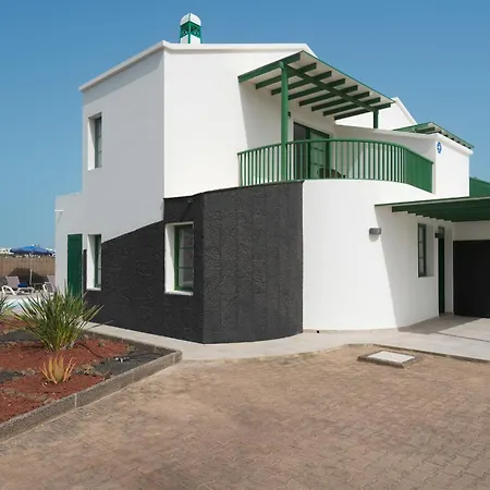 Casa Lubel Playa Blanca